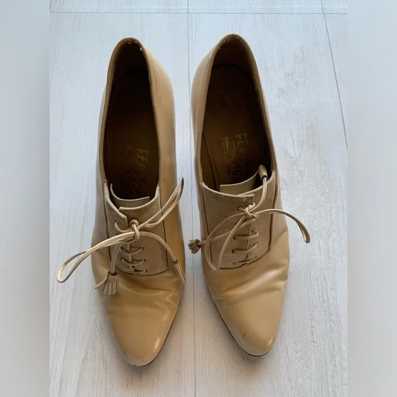 Vintage Salvatore Ferragamo lace-up heels Sz 8.5 - Picture 3 of 15